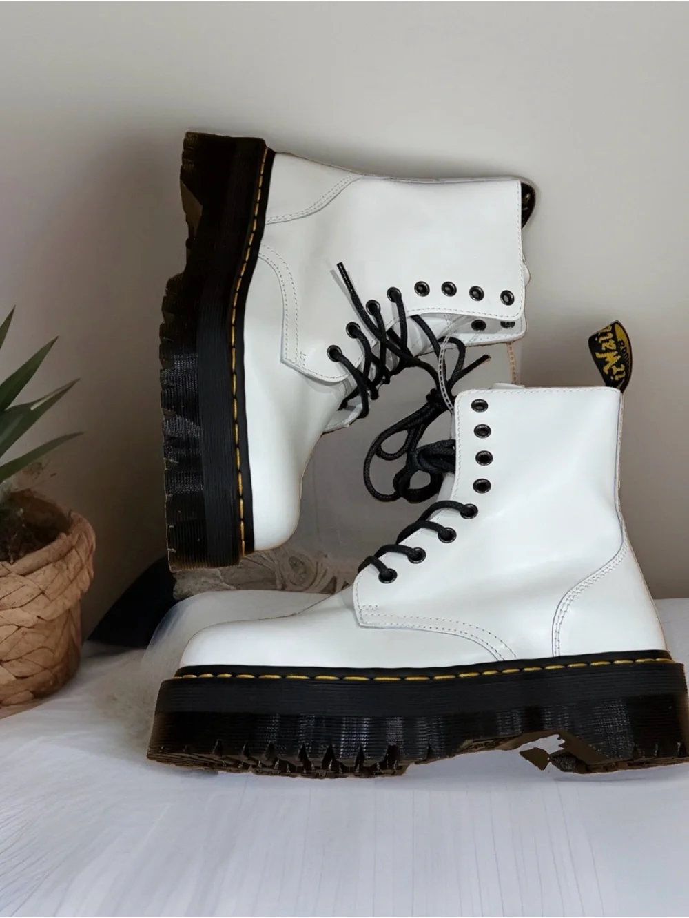 Dr. Martens Jadon Smooth White Leather Platform Combat Boots — W8 / M7 NWT